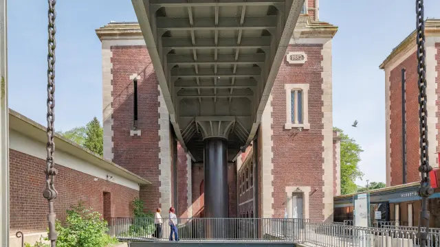Ascenseur à Bateaux des Fontinettes - Arques